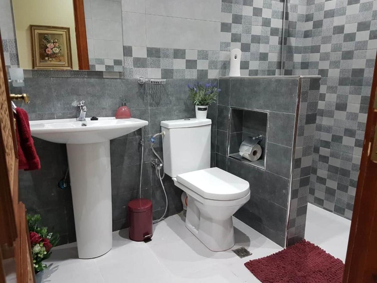 New Luxury Apartment, 3 Bed, 7Mins To Beach - Aida 탕헤르 외부 사진
