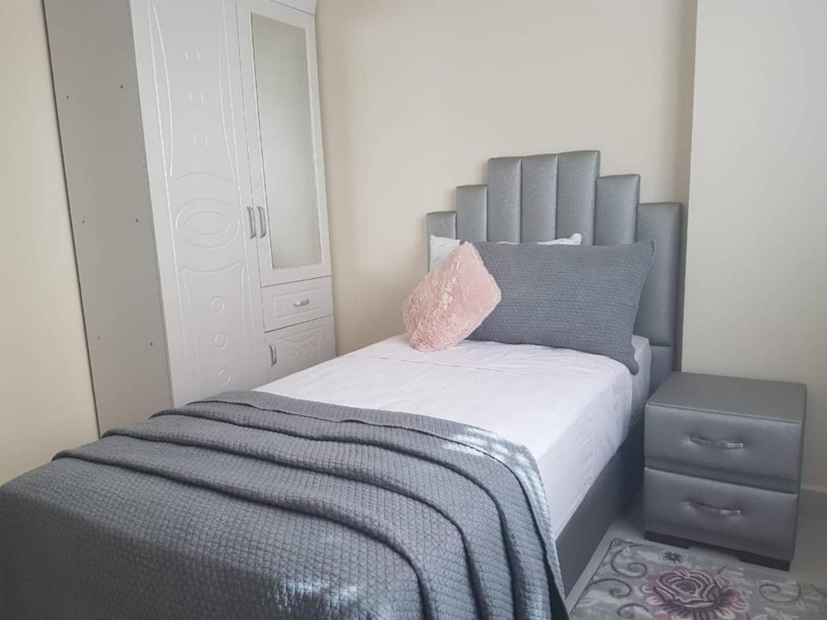 New Luxury Apartment, 3 Bed, 7Mins To Beach - Aida 탕헤르 외부 사진