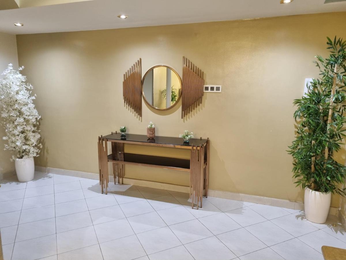 New Luxury Apartment, 3 Bed, 7Mins To Beach - Aida 탕헤르 외부 사진